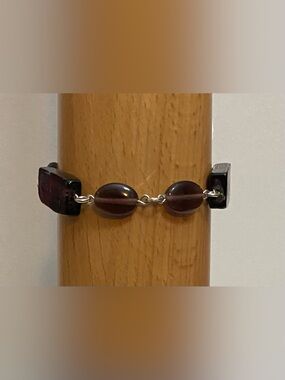 #14 Acrylic bead bracelet